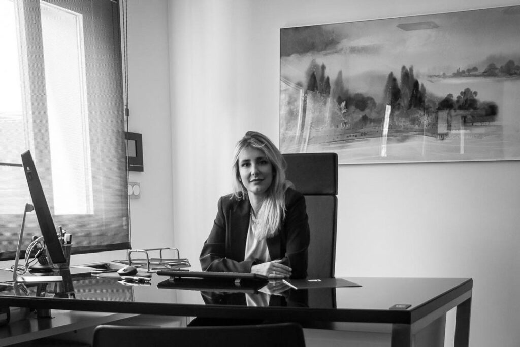 IC Abogados Jaén, resolvemos tus problemas. Especialistas en Derecho civil, mercantil, registral y urbanismo